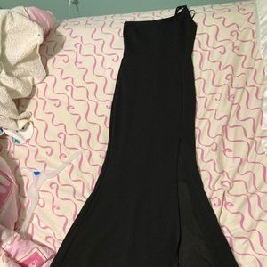 Windsor One Shoulder Black Maxi Dress